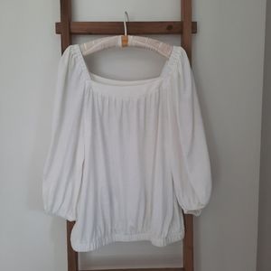 Easel white square neck 3/4 length sleeve top